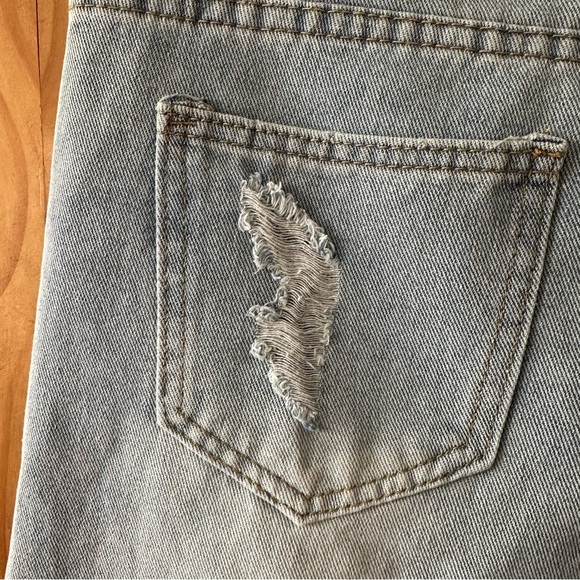 NWT NXH Distressed Denim Casual Bermuda Shorts Summer Vacation - Size XL - Picture 7 of 12